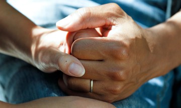 Stock Handholding