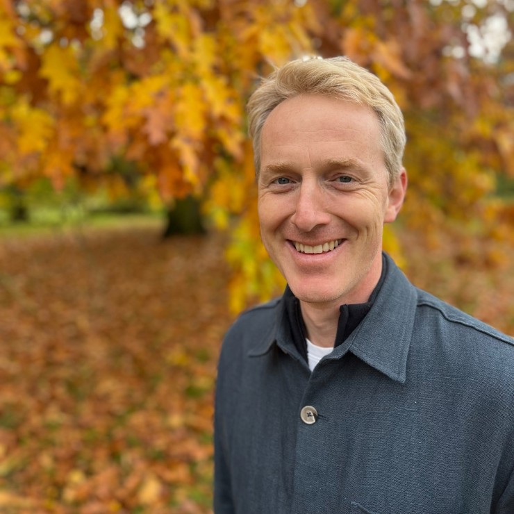 Tom Pakenham Headshot 1
